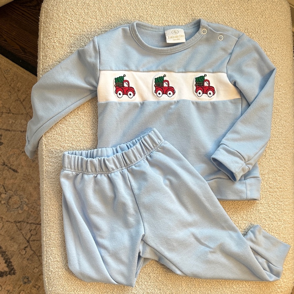 Lullaby Set Bayou Play Set - Boardwalk Blue Knit Christmas Truck